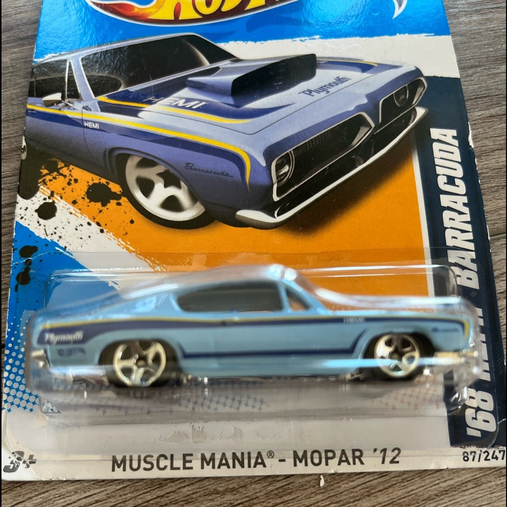 Collectible - Picture 2 of 4